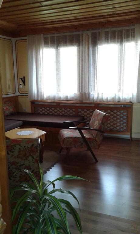 Guest House Astra Kopriwsztica Zewnętrze zdjęcie