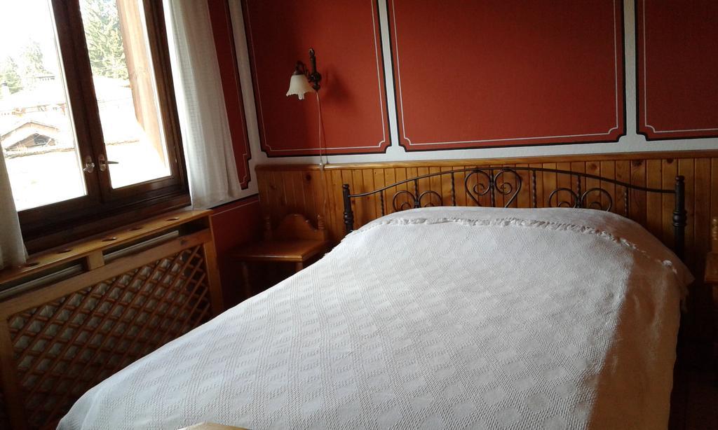 Guest House Astra Kopriwsztica Zewnętrze zdjęcie