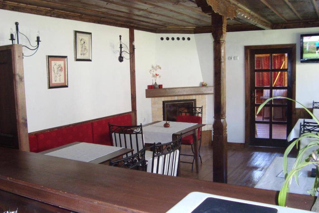 Guest House Astra Kopriwsztica Zewnętrze zdjęcie