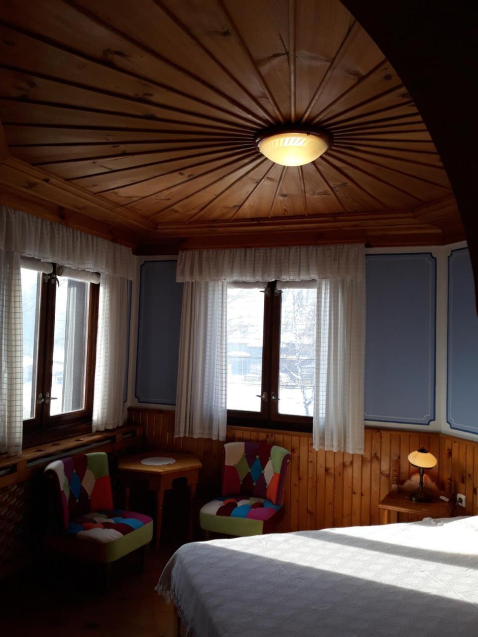Guest House Astra Kopriwsztica Zewnętrze zdjęcie